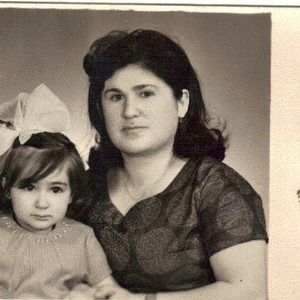 Meet your Posher, Zitta